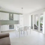 Villaggio Les Maisons - Immobiliare Pacella